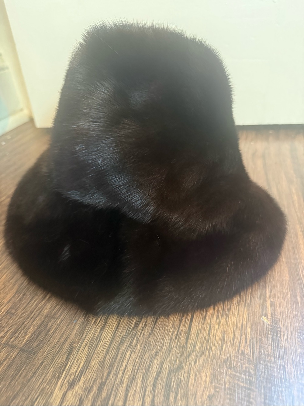 Mink Fur Vintage 1960s Genuine Black Ranch Cloche Bell Bucket Hat Winter Cap S M